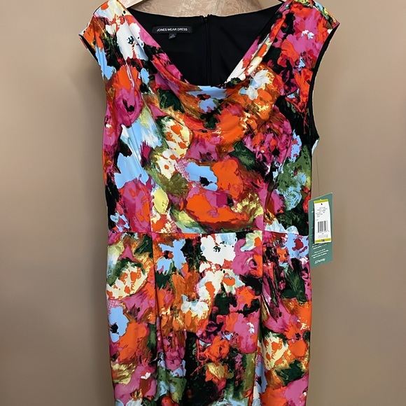 Jones Wear Multicolored Floral Sleeveless Cowl Neck
Mini Dress Women's Size 14 - Picture 4 of 13